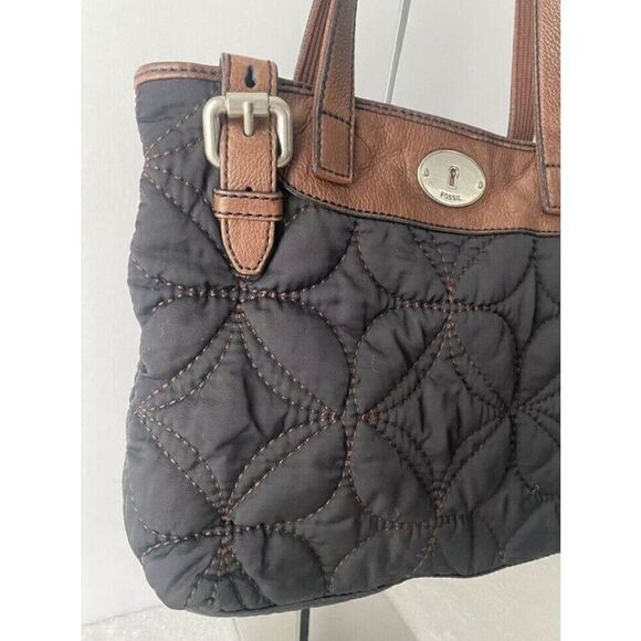 Fossil Black Quilted Shoulder Bag Floral Key Per - Picture 3 of 8